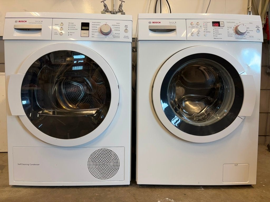 Gebruikte Bosch Serie 6 wasmachine en warmtepompdroger set, Witgoed en Apparatuur, Gebruikt, Handwasprogramma, Voorlader, Hoofddorp