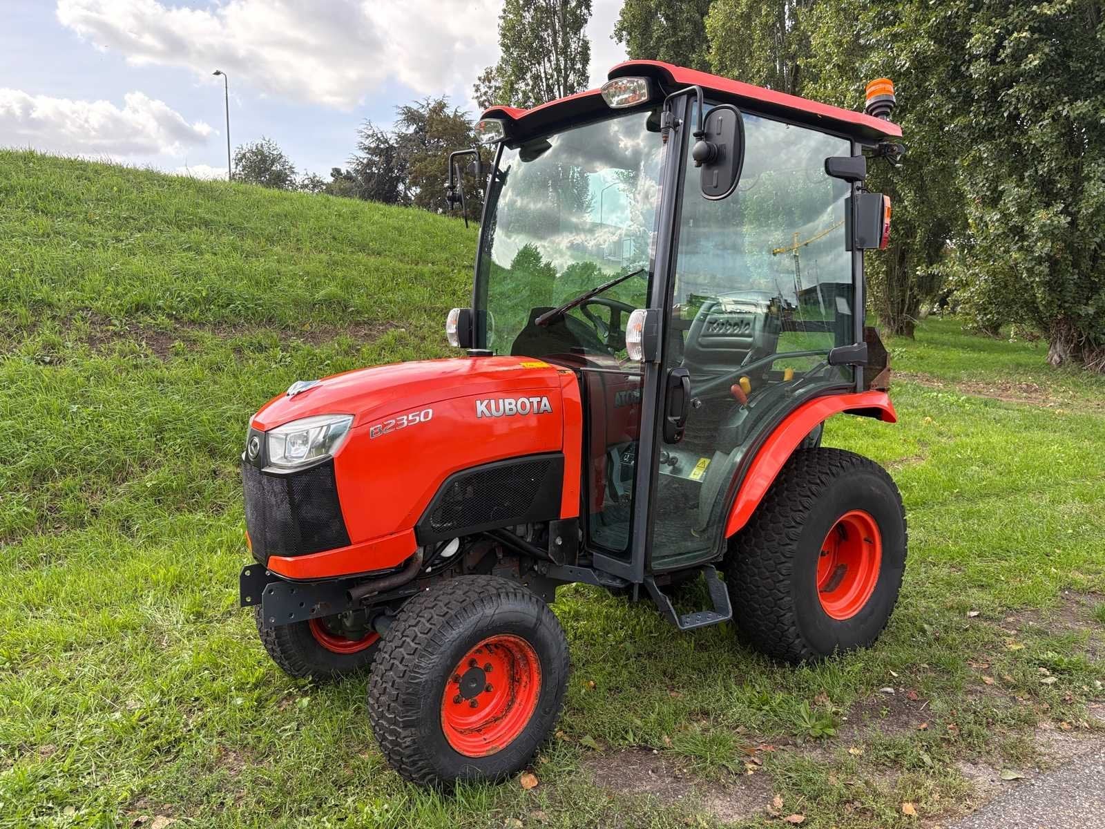 Kubota B2350 Minitractor, Overige typen