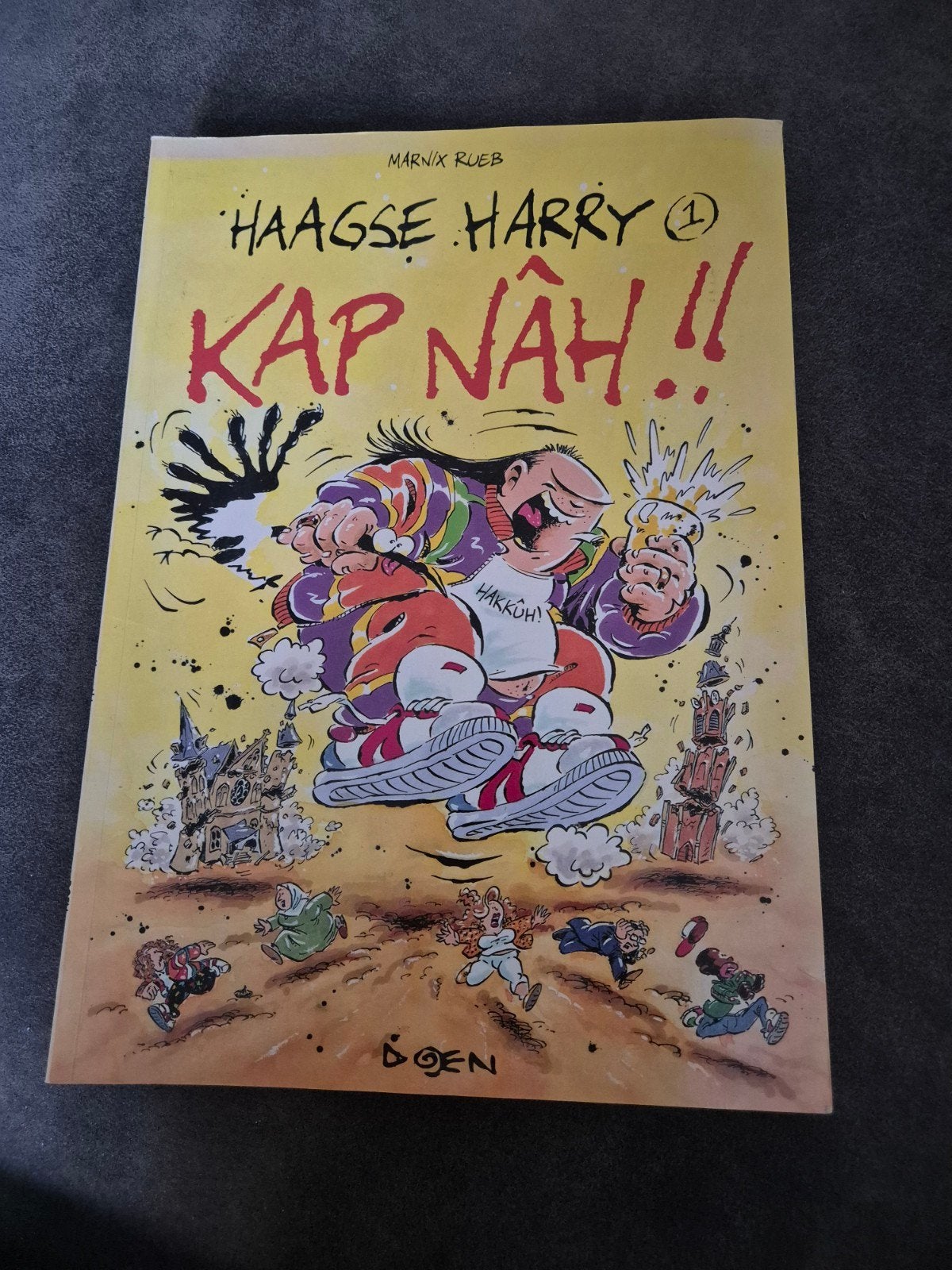 Haagse Harry 1: Kap Nâh!! - Zo goed als nieuw stripboek, Eén stripboek, Ophalen of Verzenden, Zo goed als nieuw, Marnix Rueb