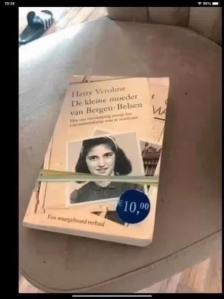 De kleine moeder van Bergen-Belsen - Hetty Verolme, Ophalen of Verzenden, Algemeen, Tweede Wereldoorlog, Gelezen