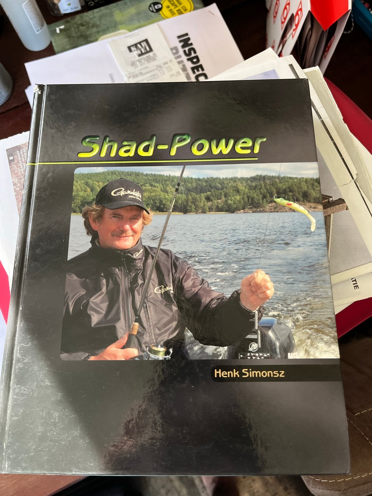 Shad-Power door Henk Simonsz - Boek over vissen, Ophalen, Gelezen, Watersport en Hengelsport