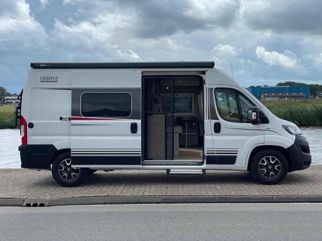 Bürstner Campeo C 600 Active, Automaat, Ringverwarming, Fiat, Bedrijf