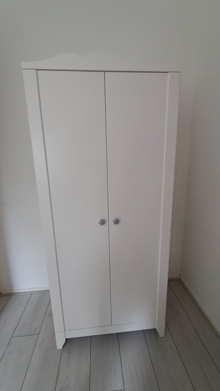 Witte kledingkast voor kinderkamer, Ophalen, Gebruikt, Kast, 50 tot 70 cm