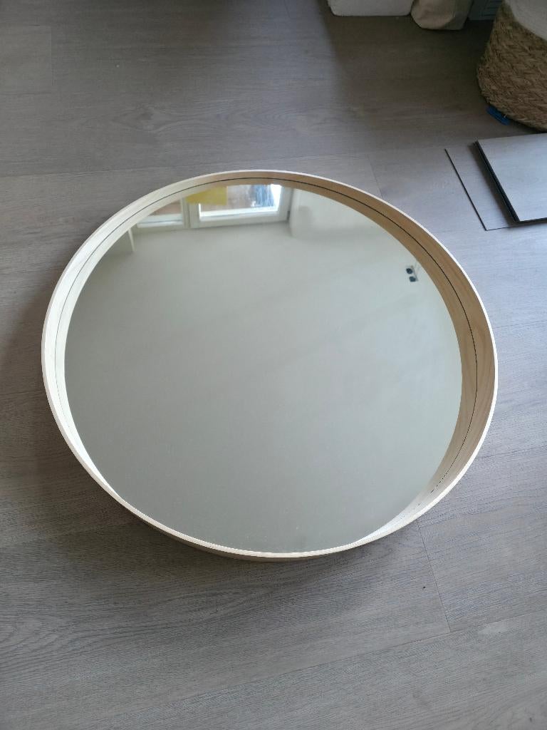 Spiegel rond 80 cm (Stockholm - Ikea), Ophalen, Rond, Zo goed als nieuw, 75 tot 100 cm