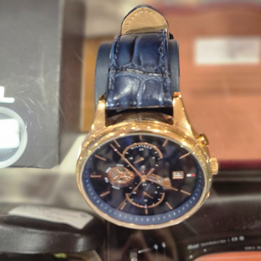 tommy hilfiger th.129.1.34.3361 herenhorloge Roségouden kast, Tommy Hilfiger, Zo goed als nieuw, Support@tommyhilfiger.com, 601 W. 26th Street
New York, NY 10001
USA