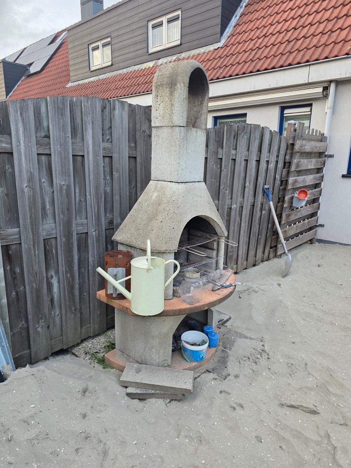 Betonnen buitenhaard/barbecue voor de tuin, Ophalen of Verzenden, Gebruikt, Onbekend