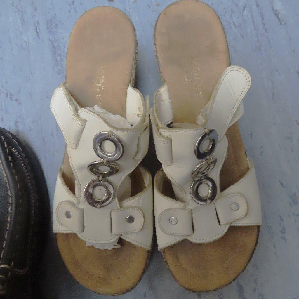 Rieker slippers met hak / sandalen wit sleehak leer maat 40, Kleding | Dames, Verzenden, Zwart, Sandalen of Muiltjes, Gedragen