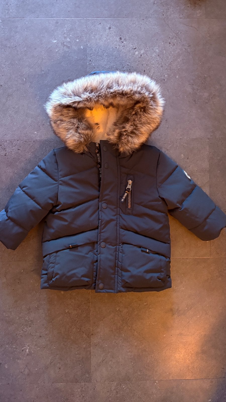 Donkerblauw winterjas maat 68, Kinderen en Baby's, Babykleding | Maat 74, Ophalen of Verzenden, Zo goed als nieuw, Jongetje, Jasje