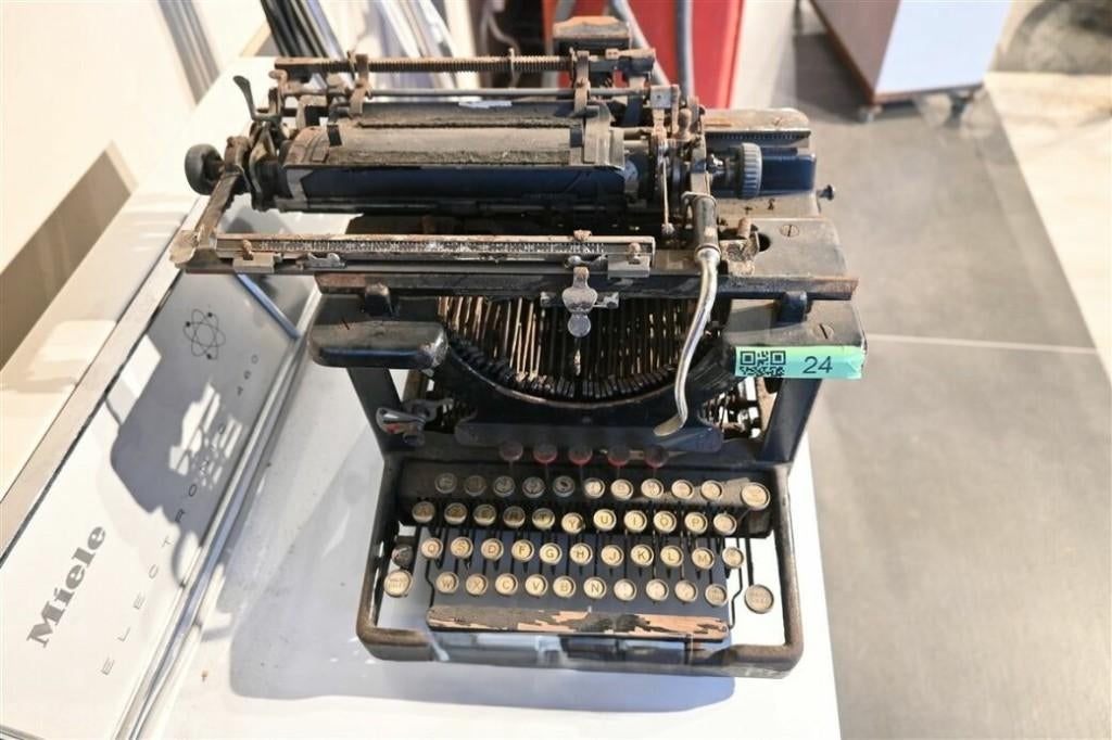 Vintage REMINGTON schrijfmachine, Diversen, Ophalen, Gebruikt