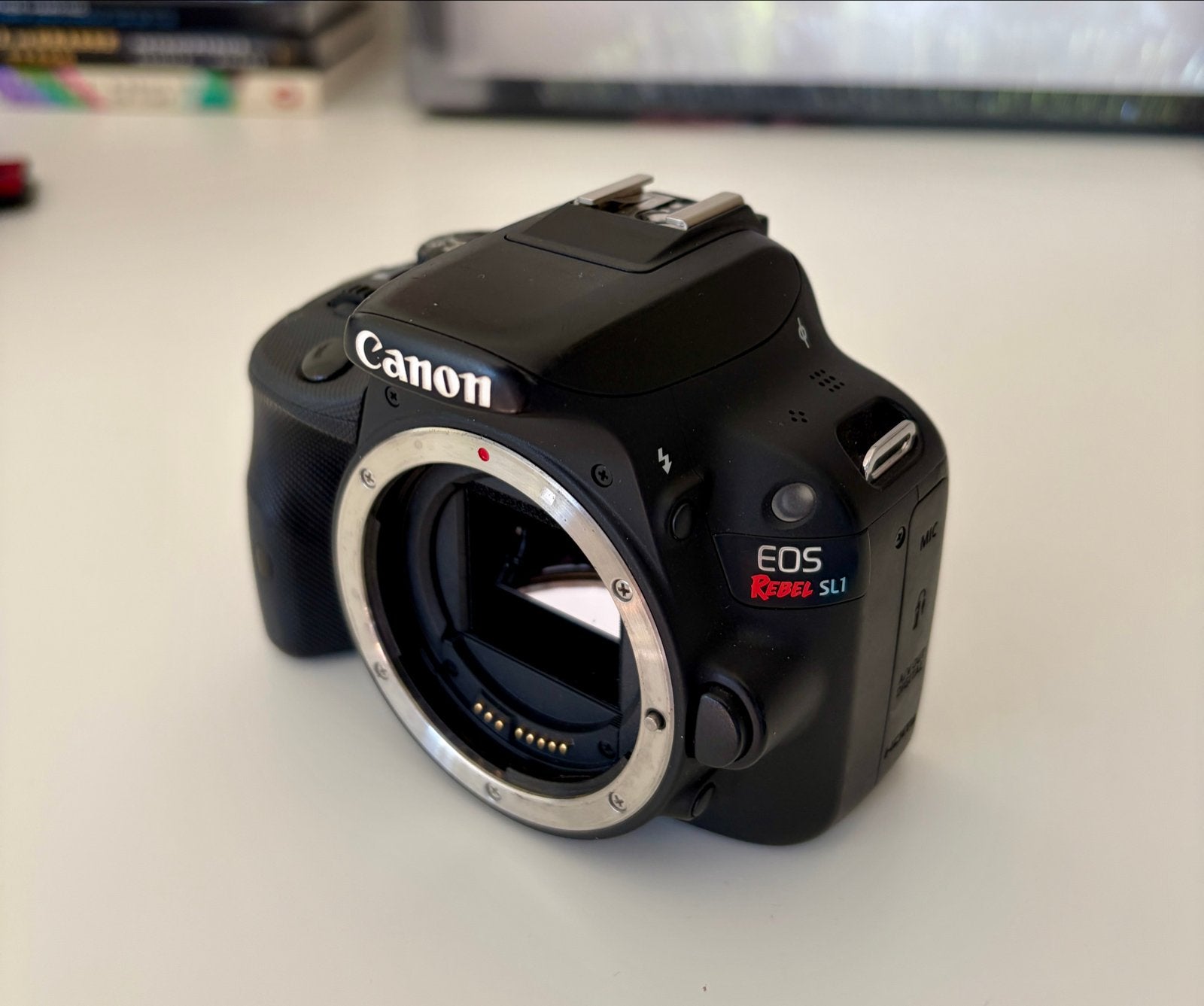 Canon EOS Rebel SL1 / EOS 100D Spiegelreflexcamera, Ingebouwde flitser, Spiegelreflex, Canon, Oplader