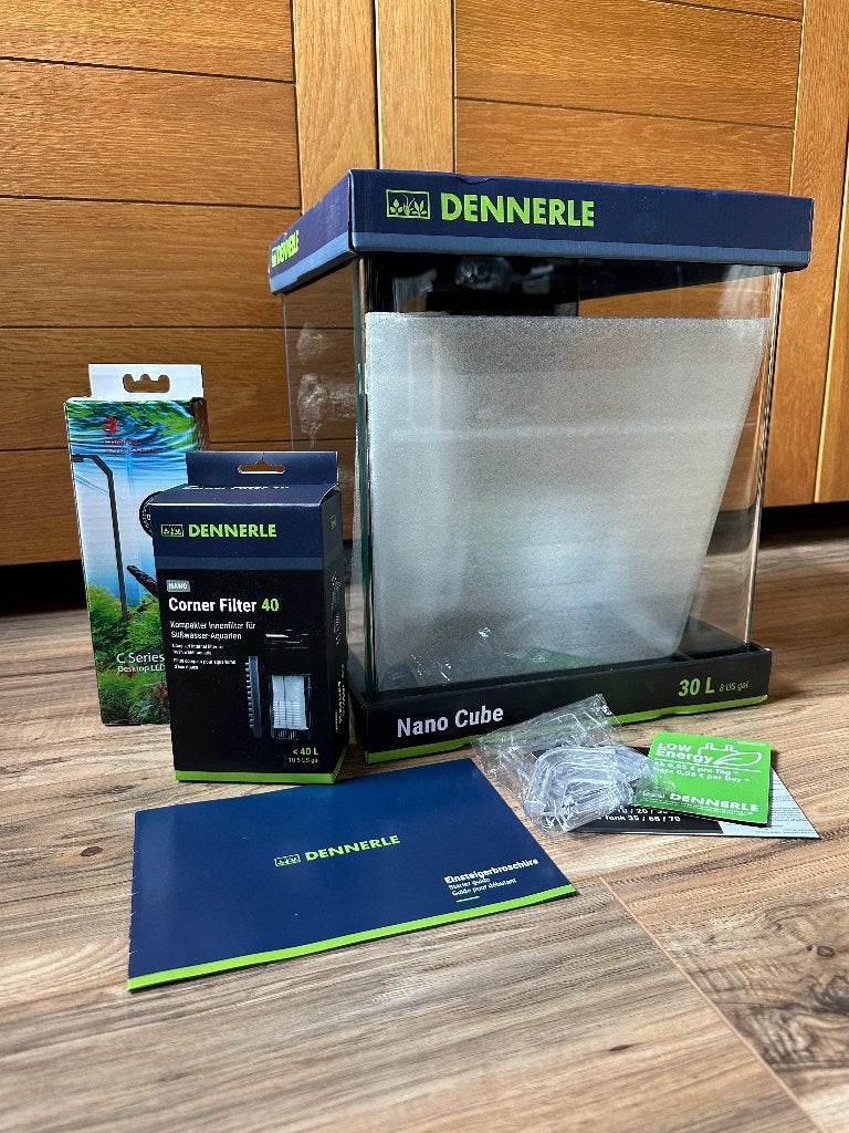 DENNERLE Nano Cube Complete (aquarium), Dieren en Toebehoren, Inclusief deksel, Zo goed als nieuw, Leeg aquarium, Dennerle