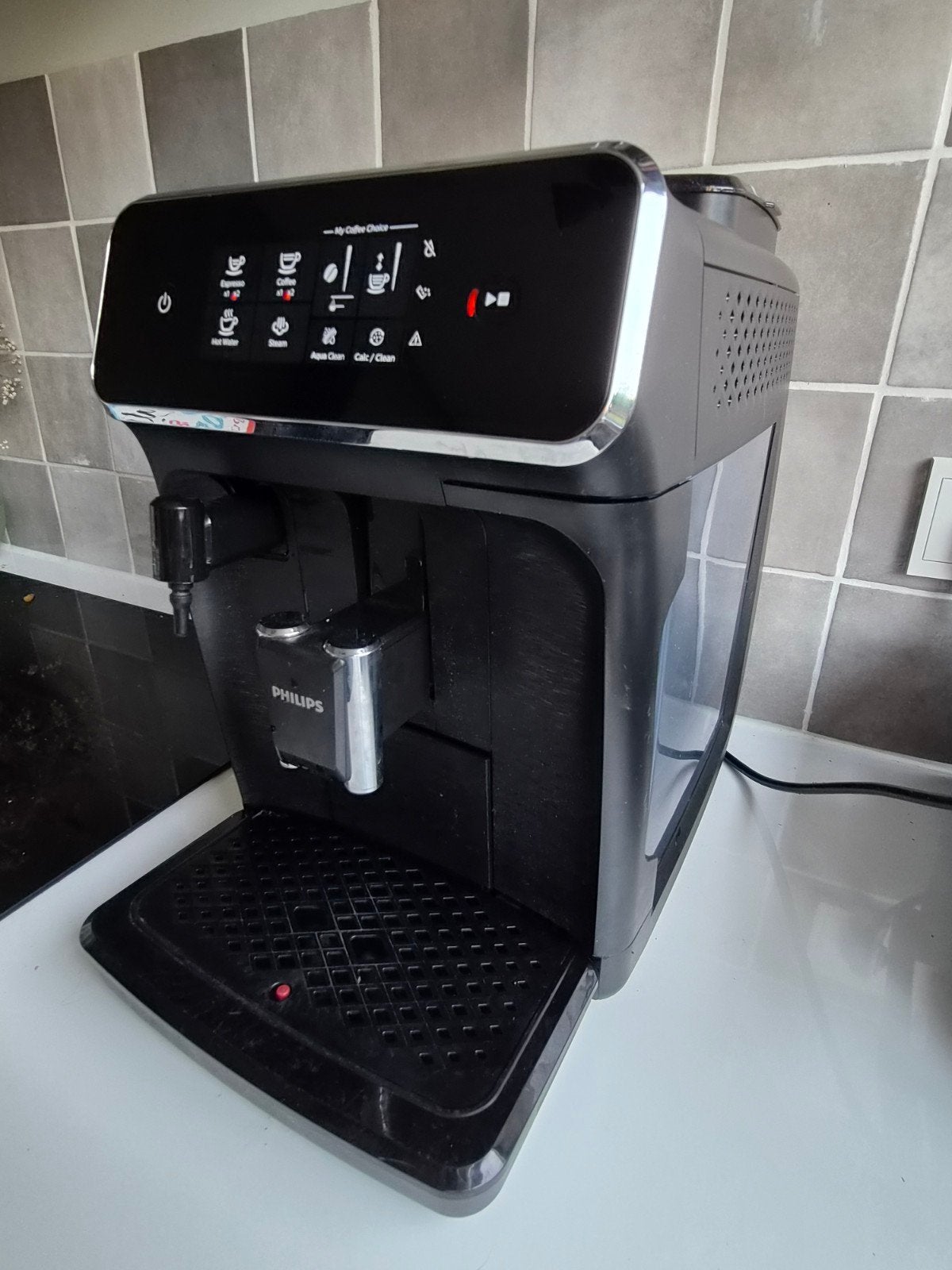 Philips EP2220 volautomatische espressomachine, Witgoed en Apparatuur, Afneembaar waterreservoir, Espresso apparaat, Zo goed als nieuw