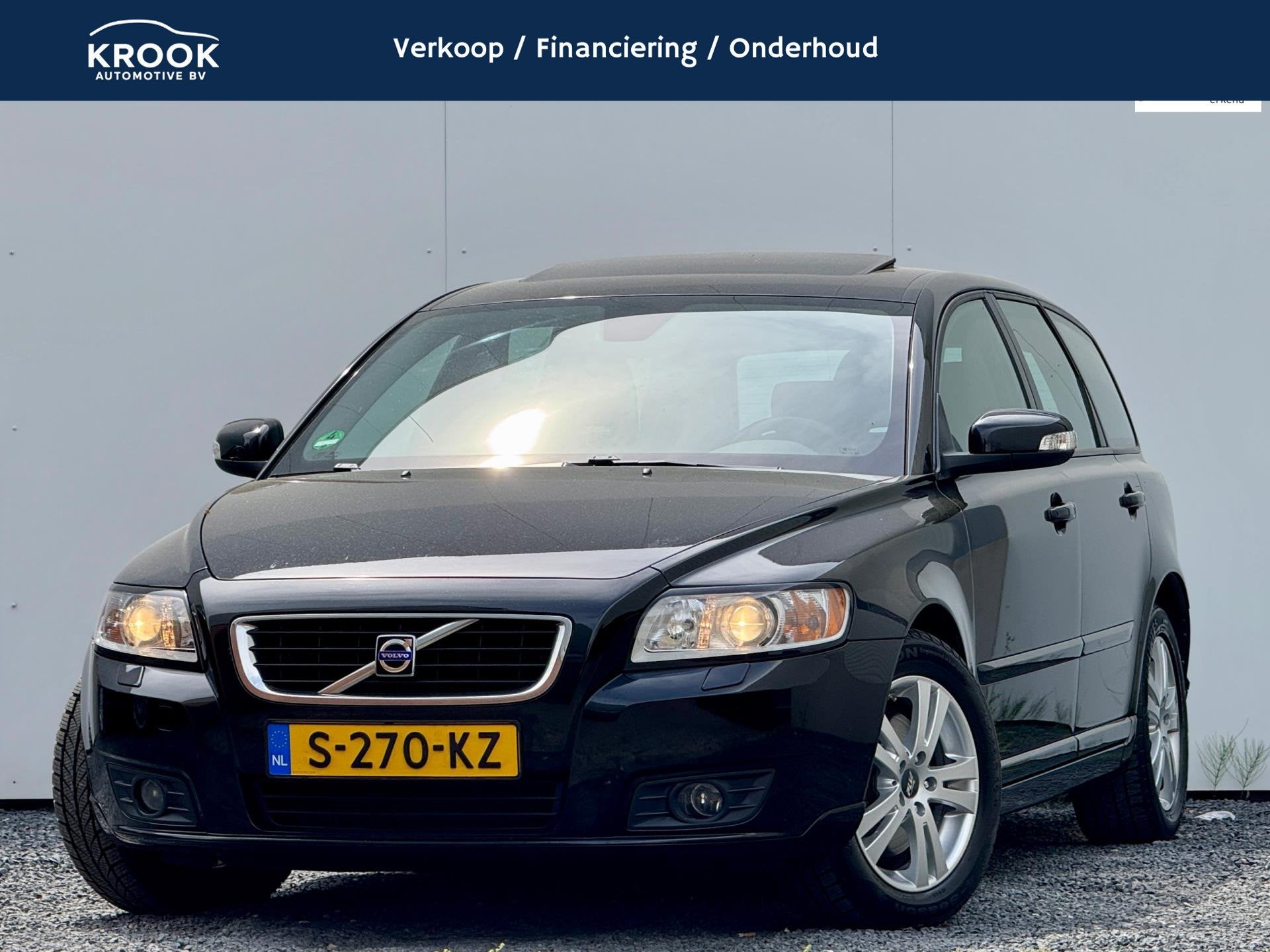 Volvo V50 2.4i R-Design | Automaat | 2010 | Youngtimer |, Auto's, Volvo, Dealer onderhouden, Gebruikt, Met garantie (alle), Zwart
