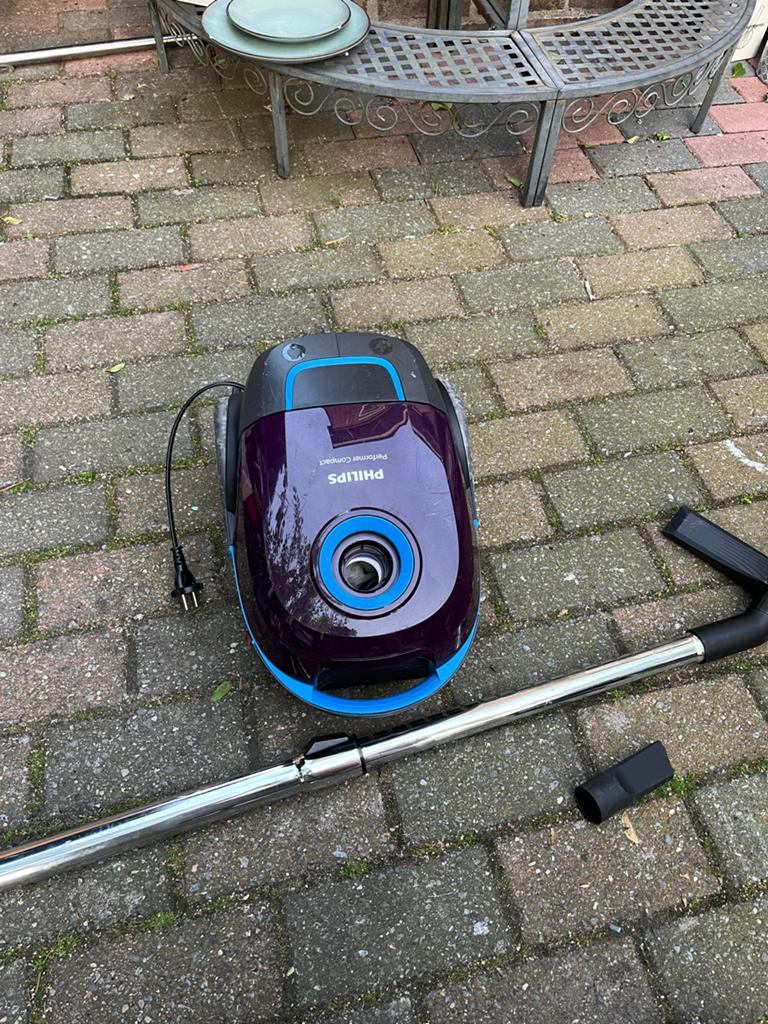 Philips Performer Compact FC8370/09 Stofzuiger zonder slang., Ophalen of Verzenden, Gebruikt