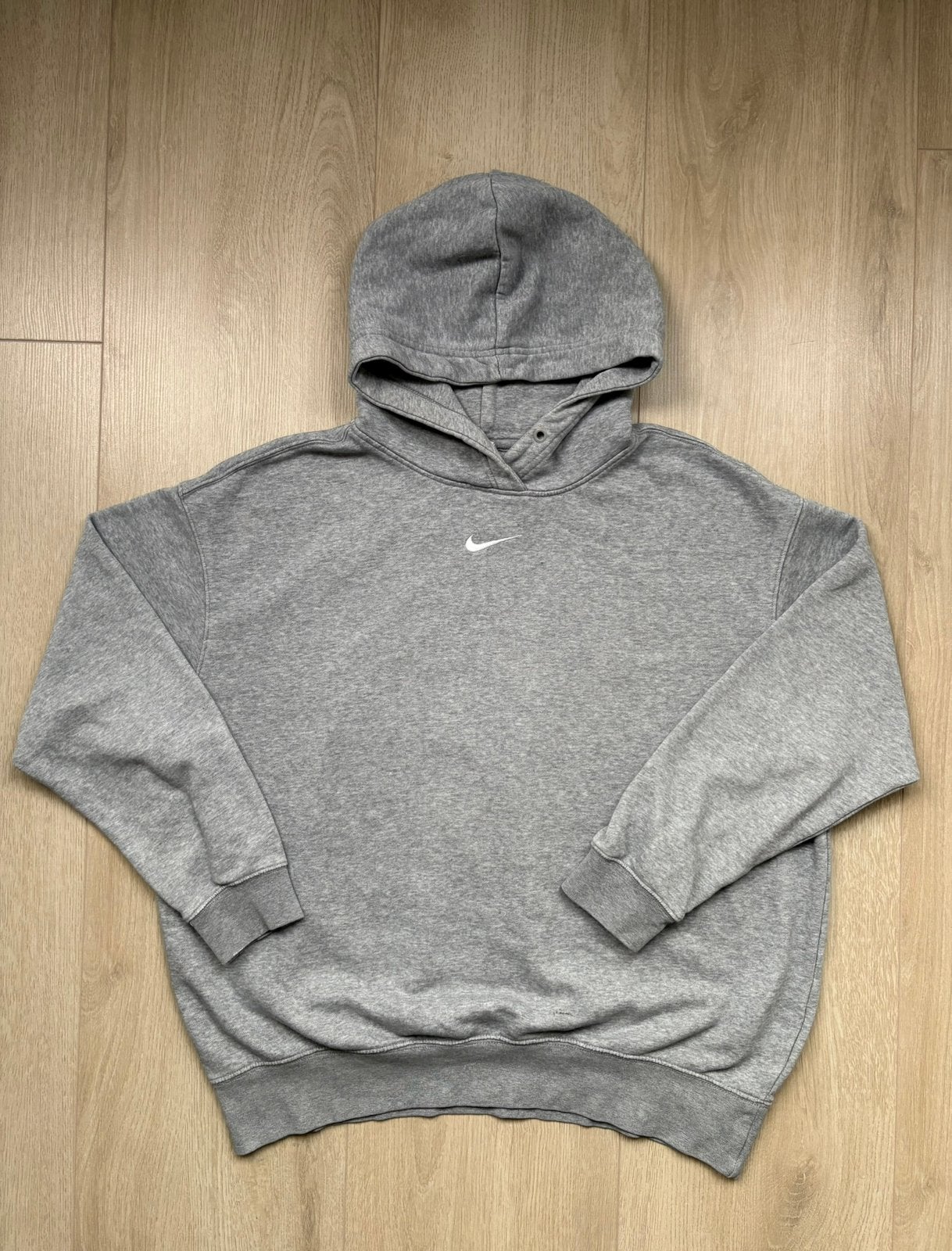 Grijze Nike Middle Swoosh Hoodie •Maat S, Ophalen of Verzenden, Zo goed als nieuw, Maat 46 (S) of kleiner, Grijs