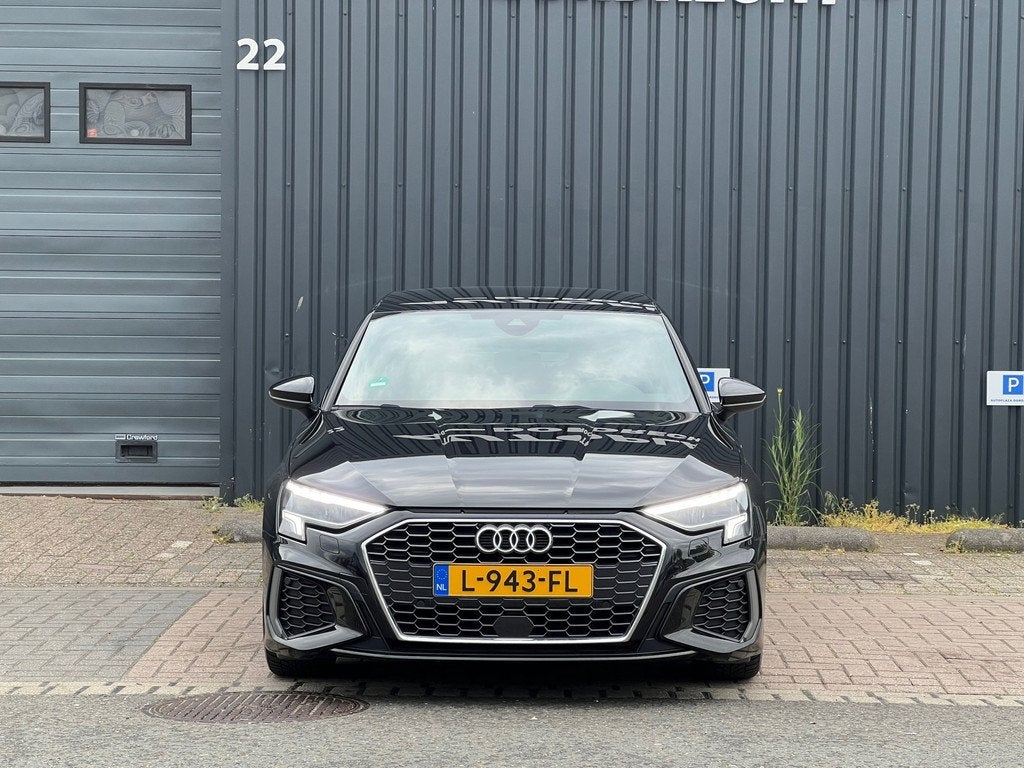 Audi A3 Limousine 35 TFSI S-Line|150PK|Virtual|Matrix|PDC|Sp, Auto's, Audi, 4 cilinders, 150 pk, Zwart, Origineel Nederlands