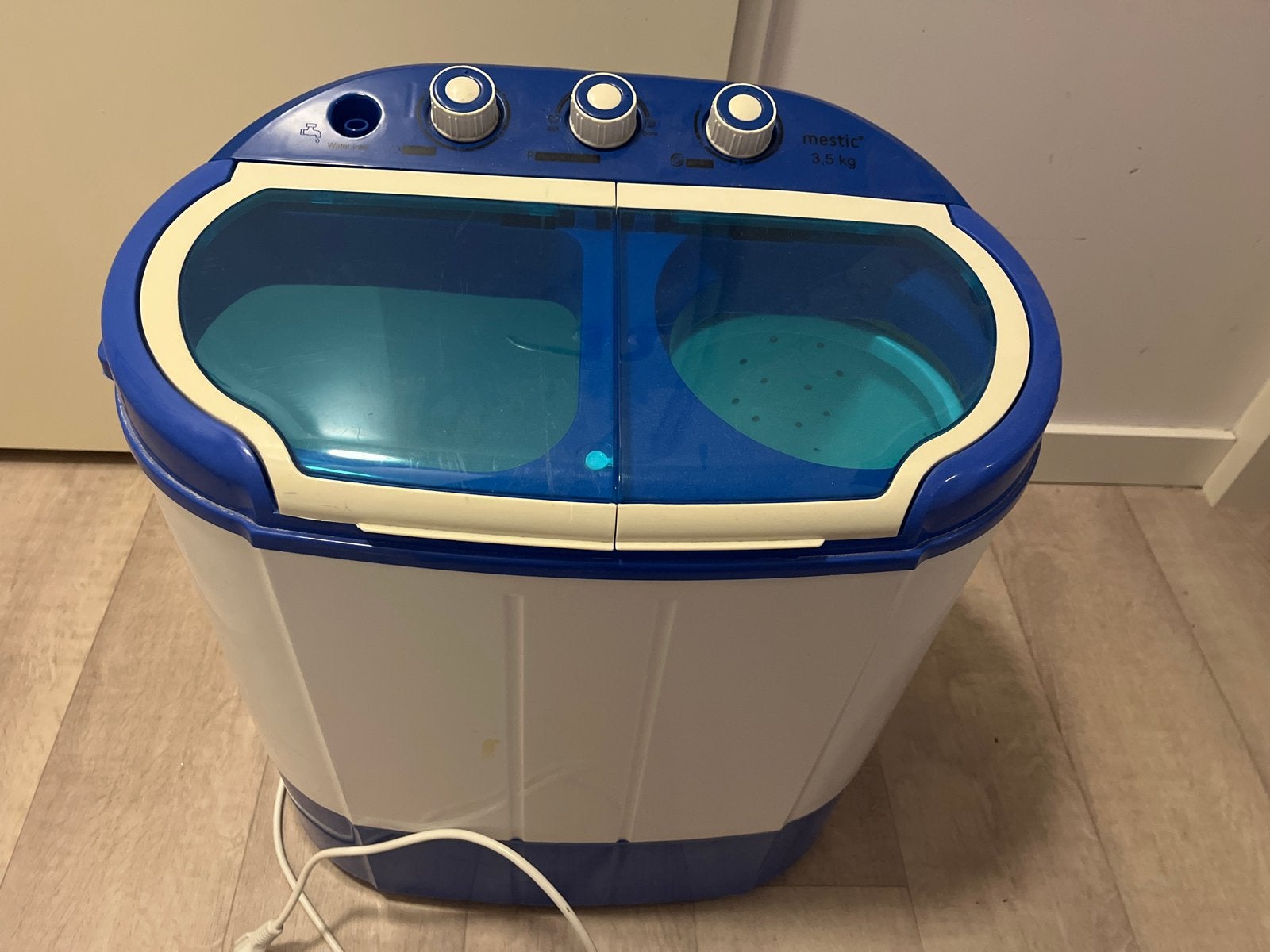 Mestic 3.5 kg Mini Wasmachine - Ideaal voor Camping, Ophalen, Minder dan 85 cm, Minder dan 4 kg, Bovenlader