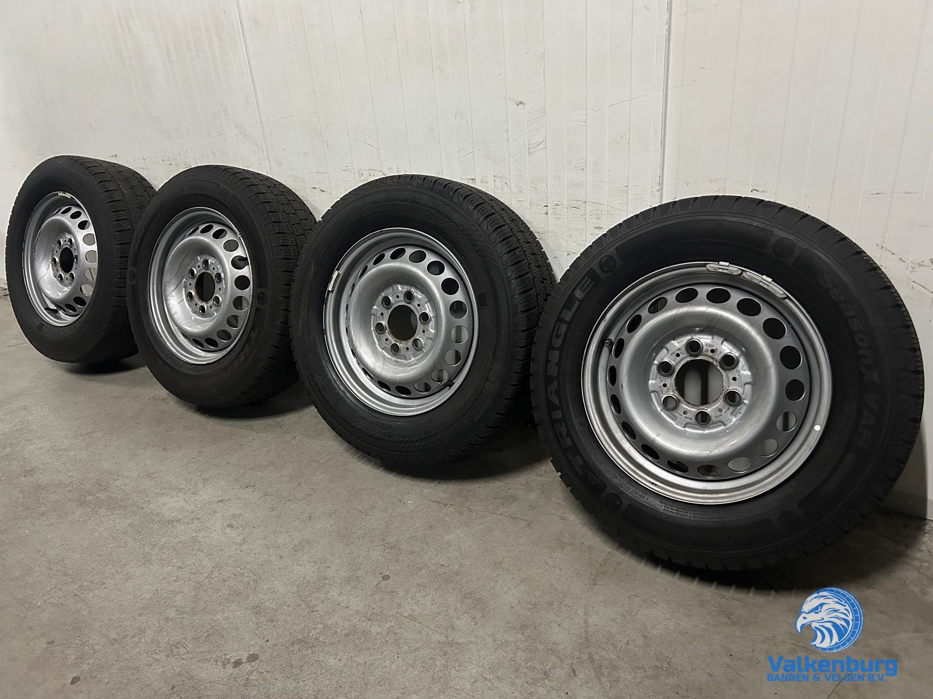 7mm! Originele Mercedes Sprinter B907 B910 16 inch stalen ve, -, Banden en Velgen, Ophalen of Verzenden, All Season