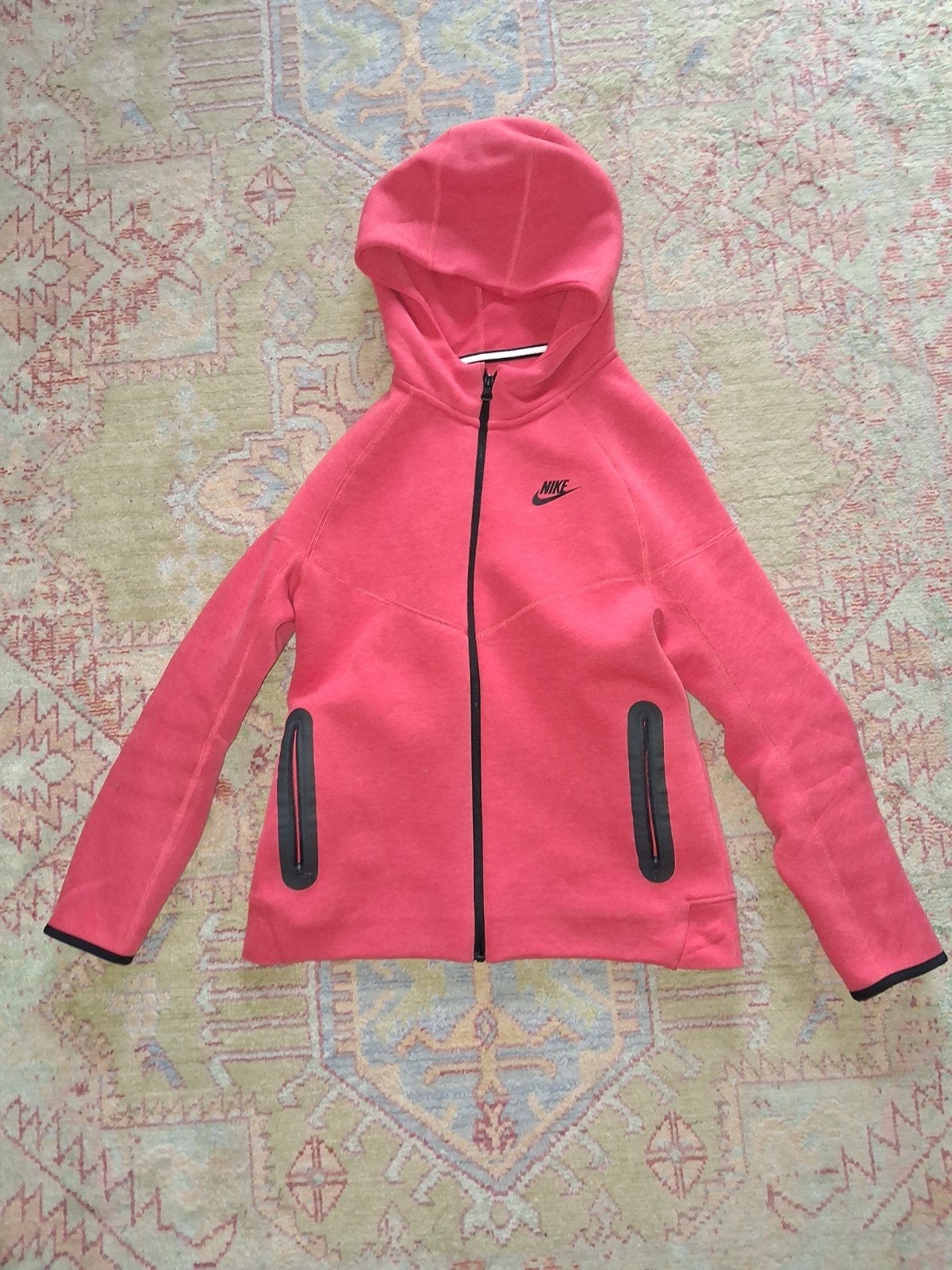 Nike tech jasje - maat 158 - 170 - nieuw, Jongen of Meisje, Trui of Vest, Nieuw, Ophalen of Verzenden