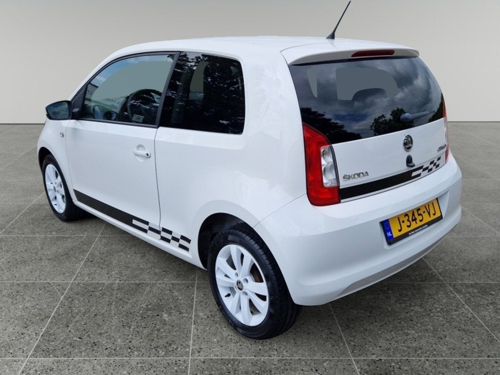 Skoda Citigo 1.0 Grt. Ambition ZEER NETJES,NAV,STOELVERWARMI, Euro 5, Stof, Gebruikt, 4 stoelen