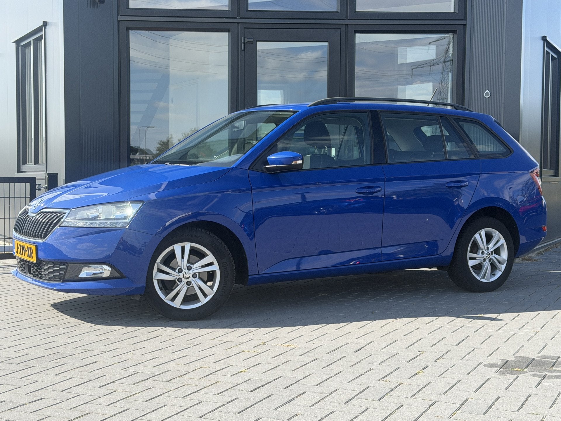 Skoda Fabia Combi 1.0 TSI Ambition Airco | Cruise | Nav | Ca, Voorwielaandrijving, Stof, Gebruikt, 1036 kg
