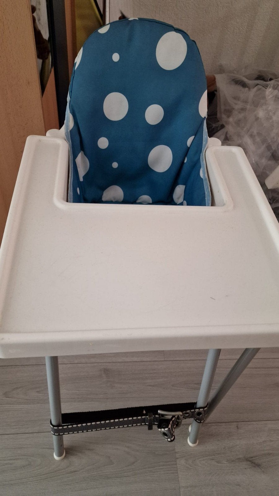 IKEA Antilop kinderstoel met kussen twee stuks, Kinderen en Baby's, Ophalen, Gebruikt, Overige typen, Afneembaar eetblad