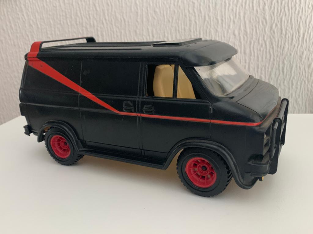 The A-team bus - GMC Vandura - Galoob - 1983, Ophalen of Verzenden, Gebruikt, Bus of Vrachtwagen, Overige merken