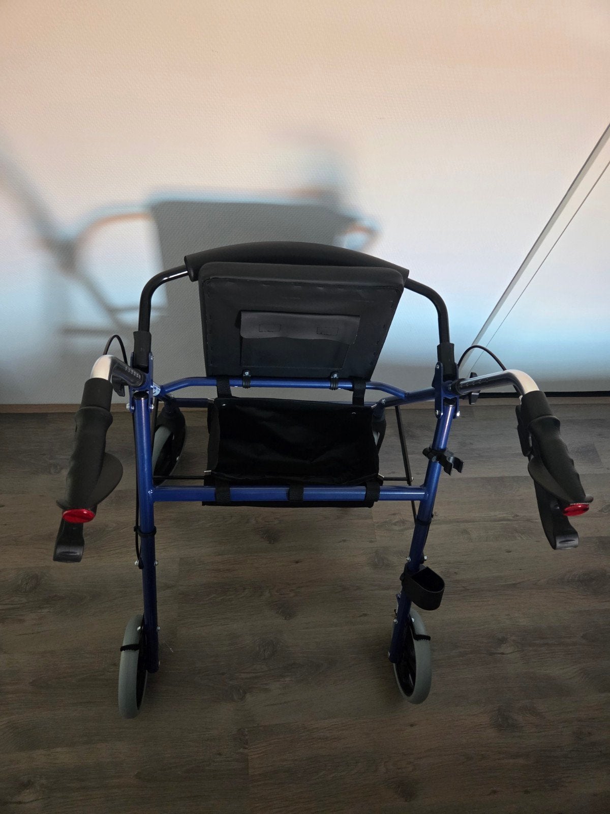 Mobilex Impala rollator – zo goed als nieuw, Diversen, Ophalen of Verzenden, Zo goed als nieuw