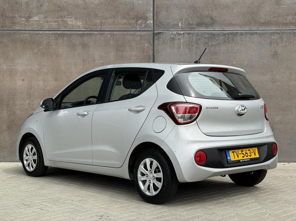 Hyundai i10 1.0i Comfort | Airco | Cruise control | 1ste eig, Voorwielaandrijving, Stof, Gebruikt, Met garantie (alle)
