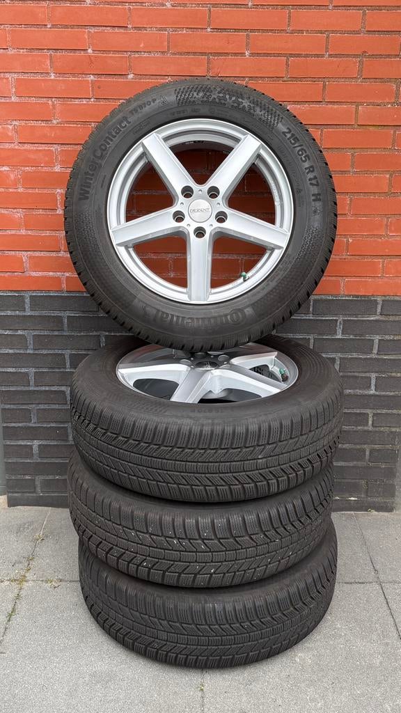 17 inch Dezent velgen met 215/65 R17 H (winterset) VW Tiguan, Auto-onderdelen, Banden en Velgen, Ophalen, 215 mm, 17 inch, Winterbanden