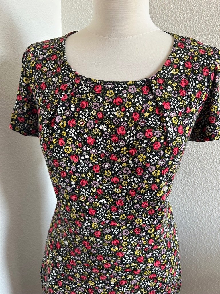King Louie maat L bloemen mona jurk 1892, Kleding | Dames, Jurken, Maat 42/44 (L), Ophalen of Verzenden, Zo goed als nieuw, Knielengte