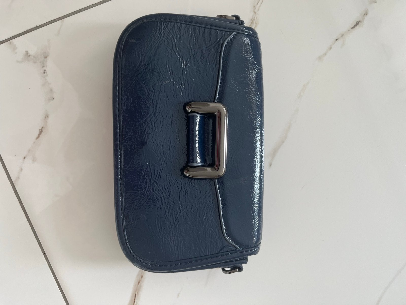 Donkerblauwe kettingtas van Zara, Ophalen of Verzenden, Zo goed als nieuw, Blauw, Schoudertasje
