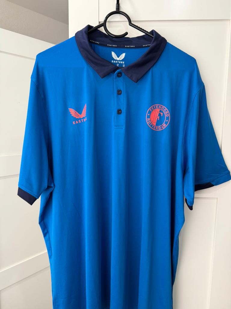 Feyenoord Travel 2023/2024, Kleding | Heren, Ophalen of Verzenden, Zo goed als nieuw, Maat 56/58 (XL), Blauw