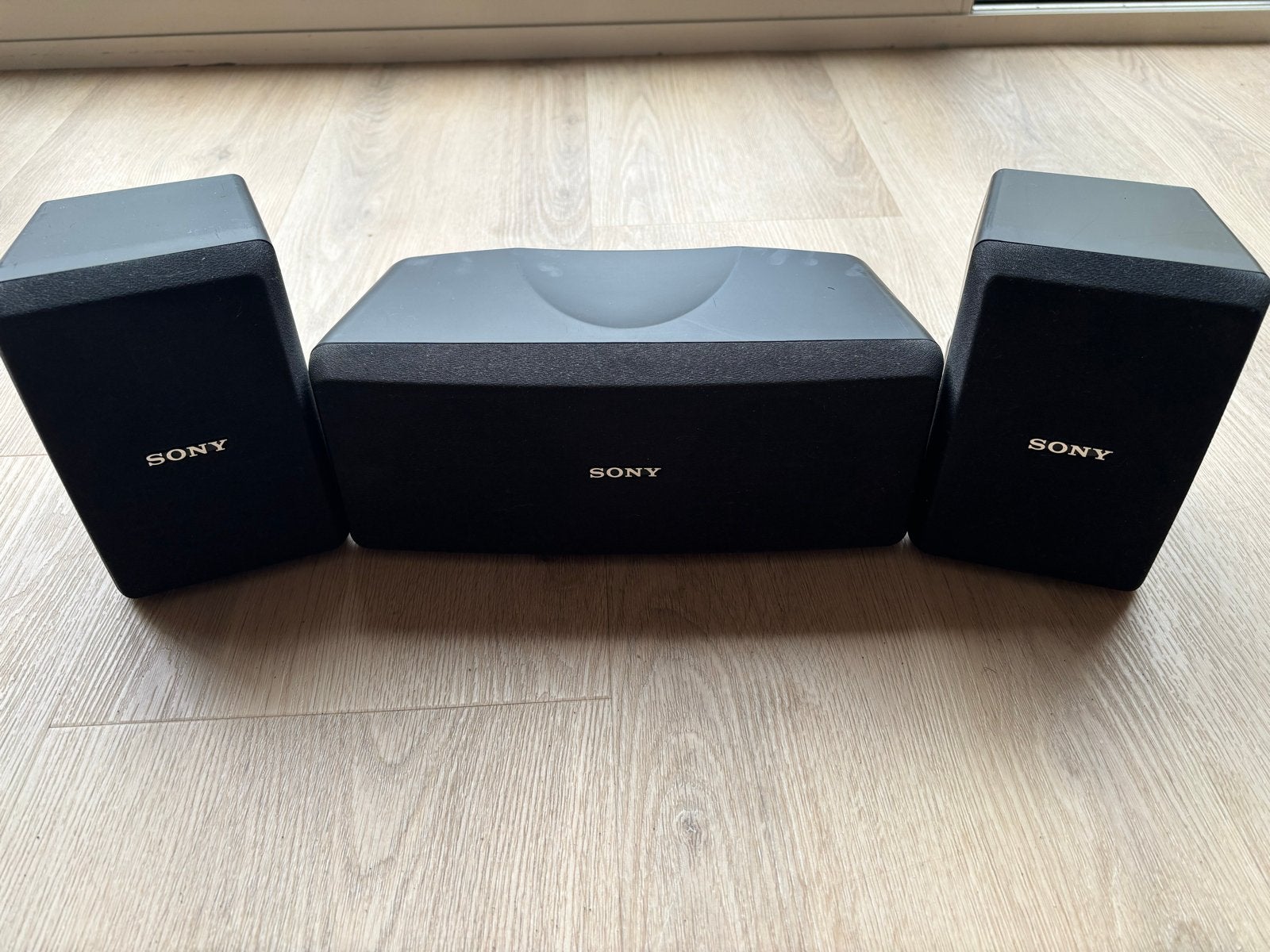 Sony SS-CN15 Center Speaker en 2x SS-SR15 Surround Speakers, Gebruikt, Ophalen of Verzenden, 60 tot 120 watt, Surroundset