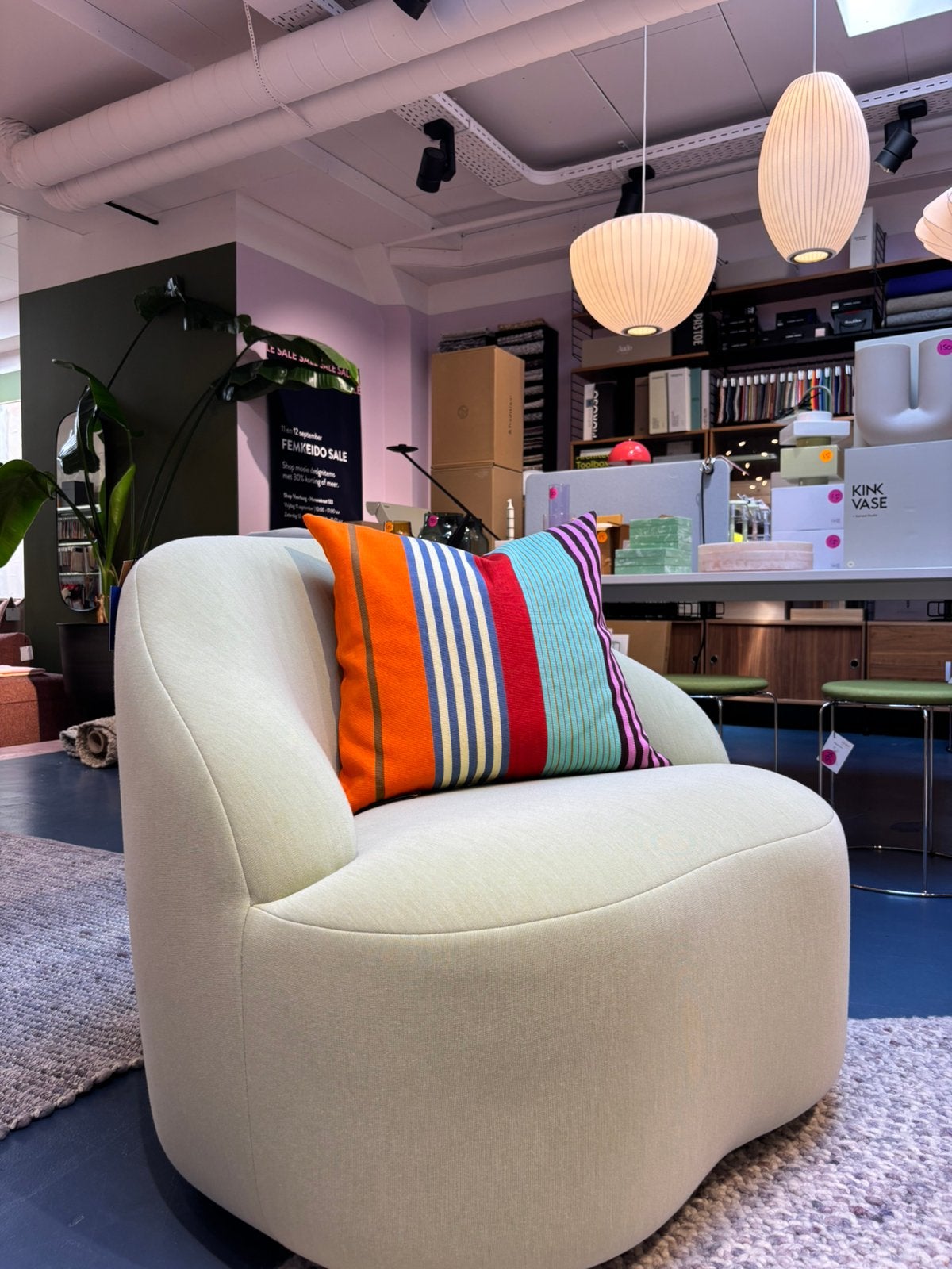 AndTradition Margas fauteuil draai, Ophalen, Zo goed als nieuw, 50 tot 75 cm