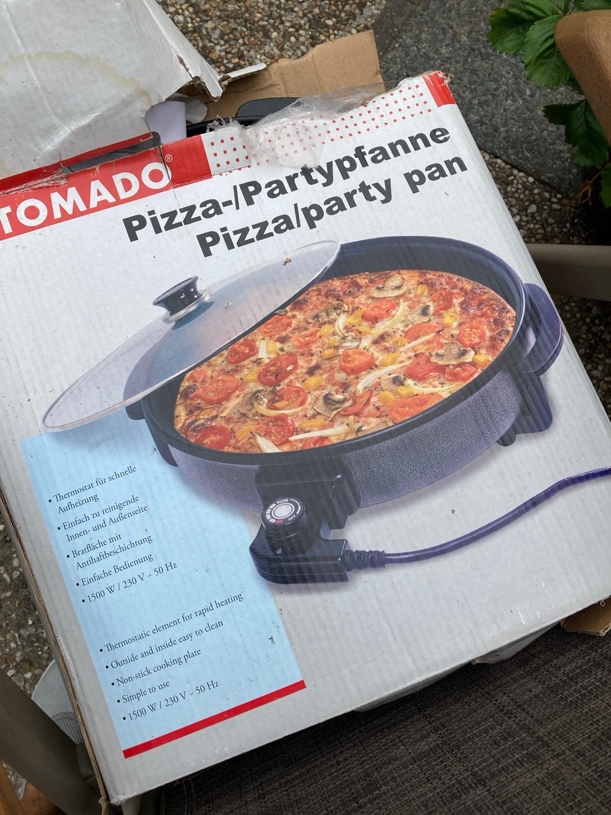 Nieuwe Tomado Pizza/Partypan - Ideaal voor feesten!, Ophalen, Nieuw, Overige merken, Pizzaoven