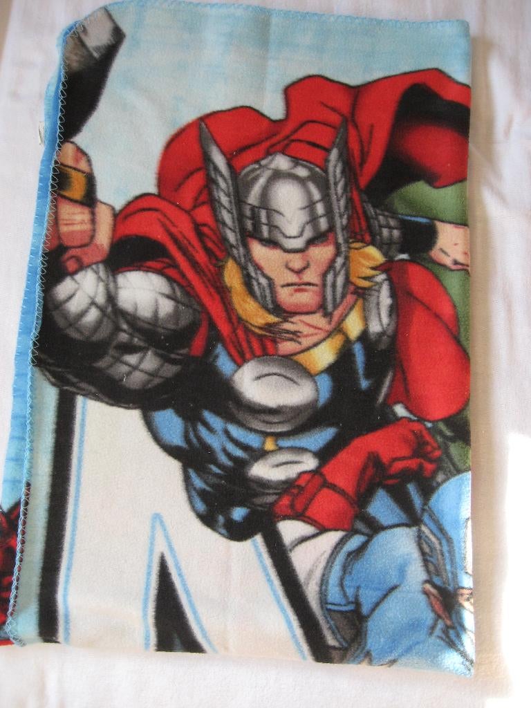 groot formaat Fleece deken met Marvel figuren, Verzamelen, Ophalen of Verzenden, Zo goed als nieuw, Film, Overige typen