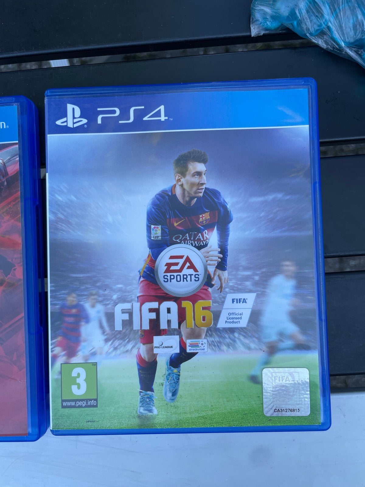 FIFA 16 & Driveclub PS4 - Zo goed als nieuw, 2 spelers, Eén computer, Ophalen of Verzenden, Zo goed als nieuw