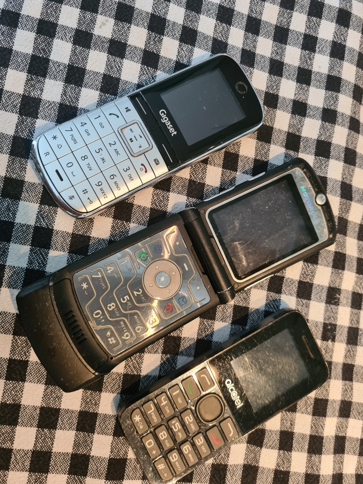 Motorola Razr V3 - Klassieke Klaptelefoon, Zwart, Fysiek toetsenbord, Inklapmodel, Ophalen of Verzenden