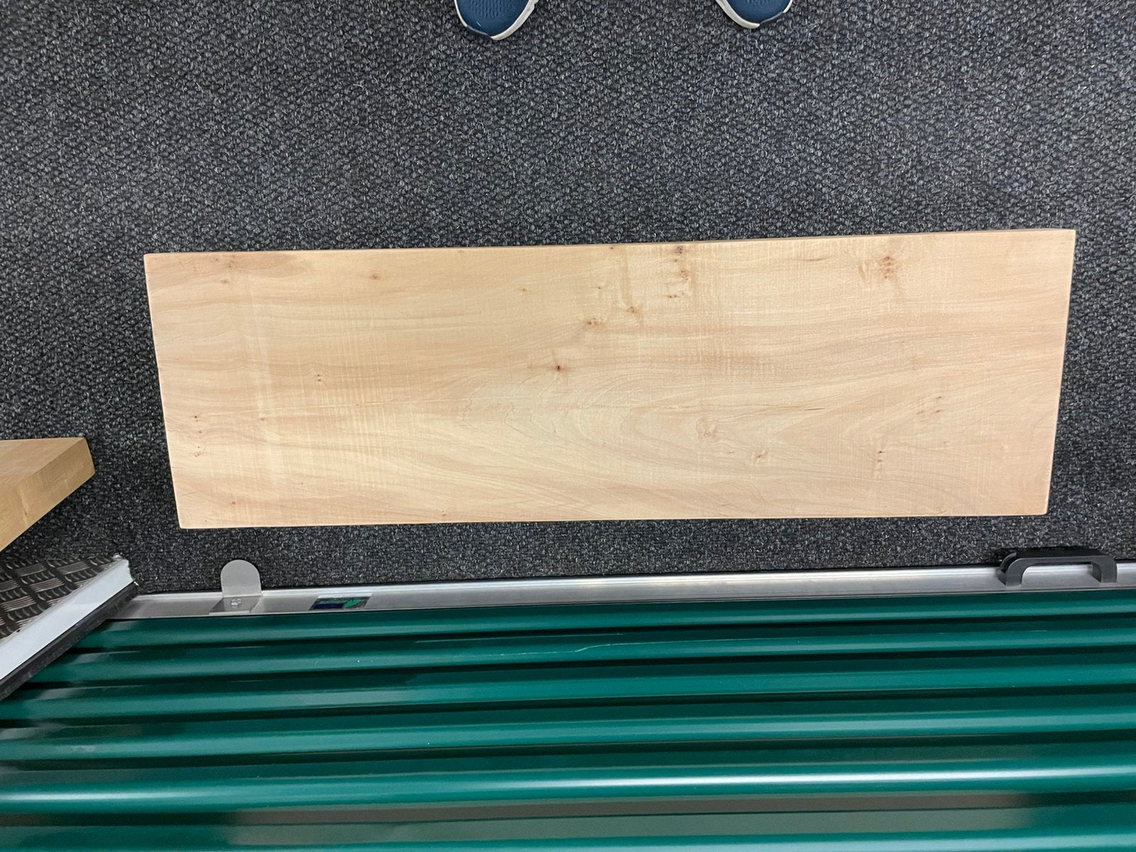 Wand Plank, Ophalen, Zo goed als nieuw