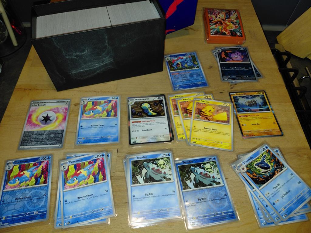 Box Pokémon kaarten (Box 2), Ophalen of Verzenden, Gebruikt, Meerdere kaarten, Foil