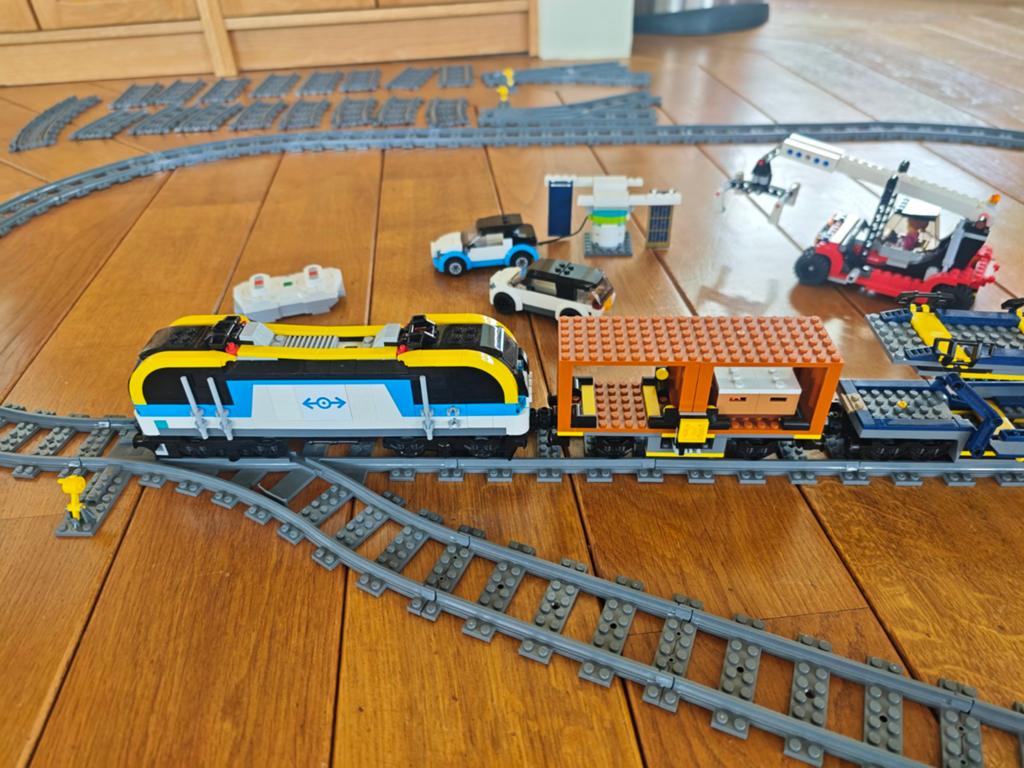 60336 lego city  passagiers trein 60238 uitbreiding spoor, Ophalen of Verzenden, Zo goed als nieuw