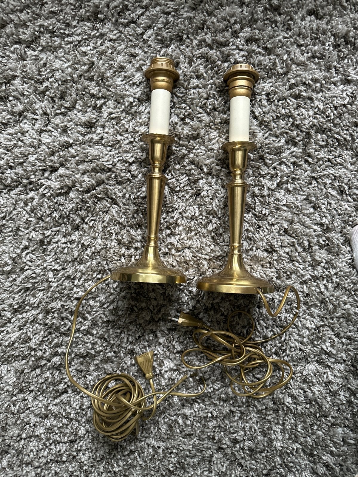 Set van 2 messing elektrische kandelaars, Ophalen, Koper of Brons
