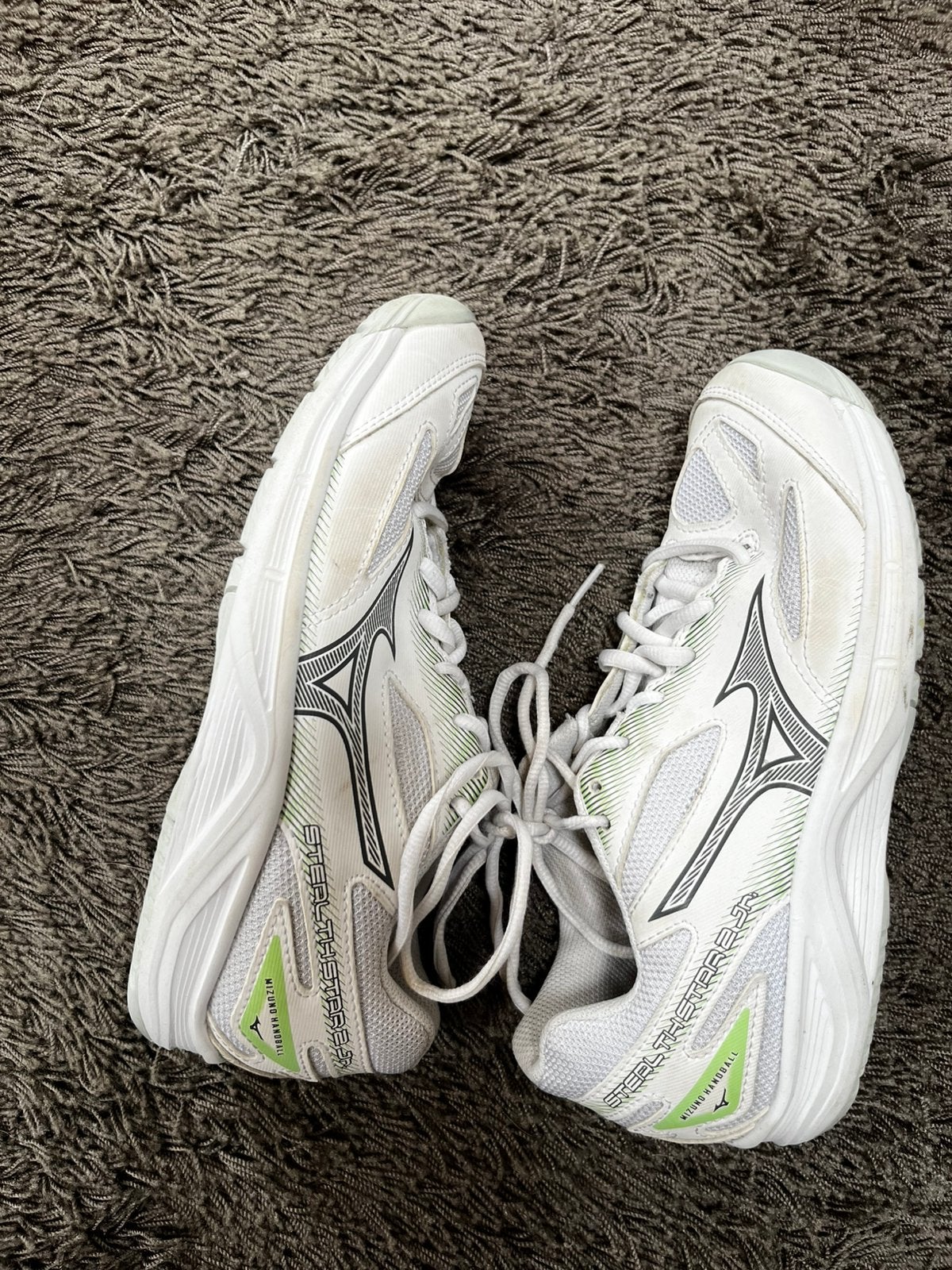 Sportschoenen Mizuno 37, Gebruikt, Ophalen of Verzenden, Jongen of Meisje, Sportschoenen