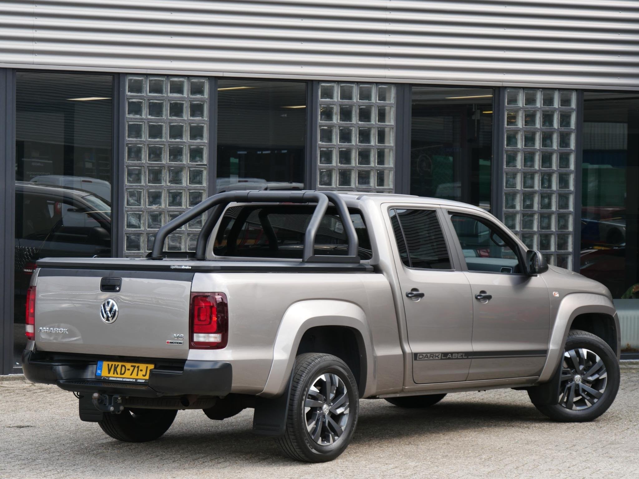 Volkswagen Amarok DOUBLE CAB 3.0TDI 4MOTION DARK LABEL/ TREK, Stof, Gebruikt, Euro 6, Beige