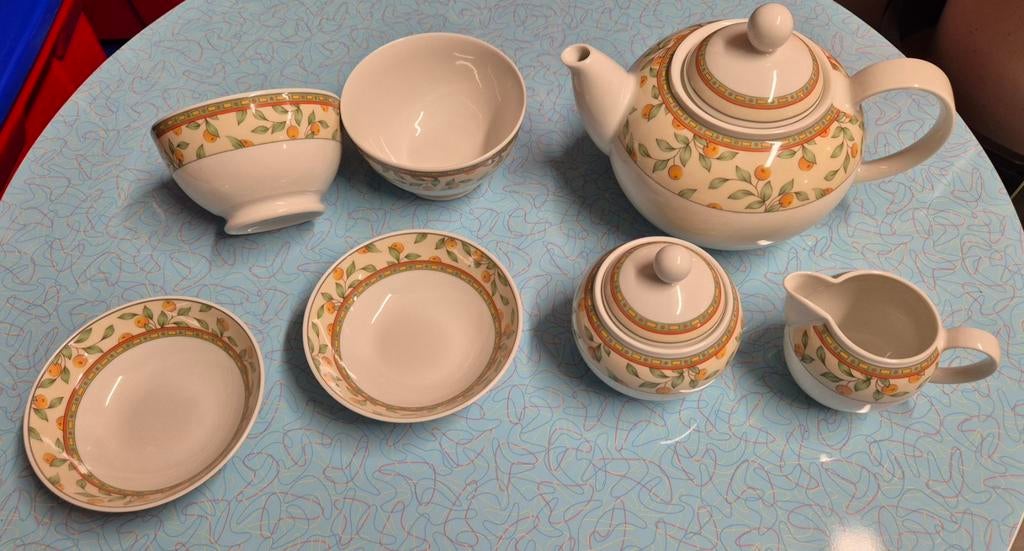Koffietijd serviesdelen, Huis en Inrichting, Ophalen, Zo goed als nieuw, Porselein