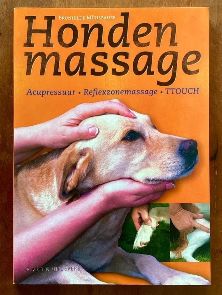 Hondenmassage - Brunhilde Mühlbauer, Ophalen of Verzenden, Zo goed als nieuw, Honden, Brunhilde Mühlbauer