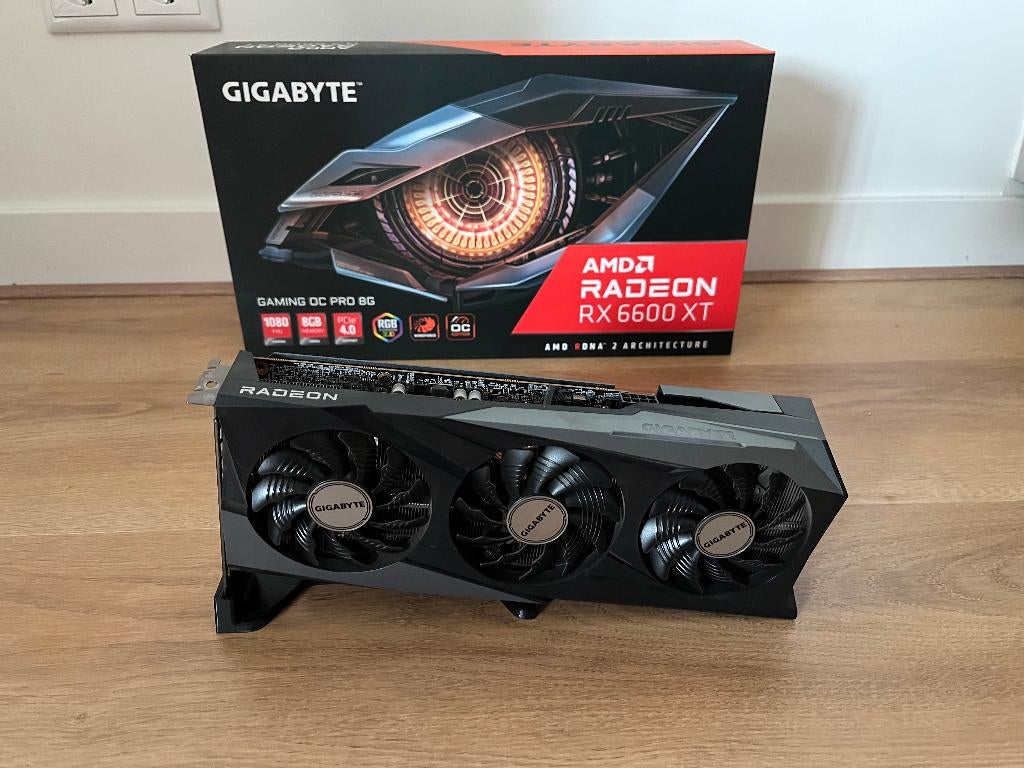 Garantie! ~ Gigabyte Radeon RX 6600 XT Gaming OC 8G, AMD, GDDR6, PCI-Express 4, Ophalen of Verzenden