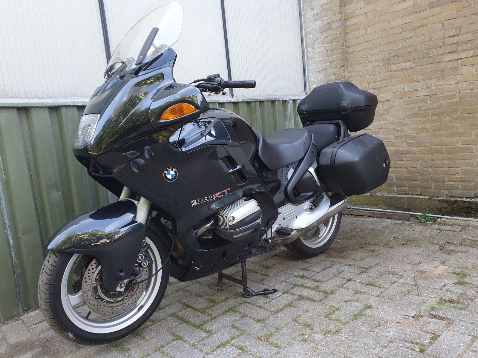 Bmw R1100rt, Info@bmw.eu, 2 cilinders, Motorrijbewijs A, Bedrijf