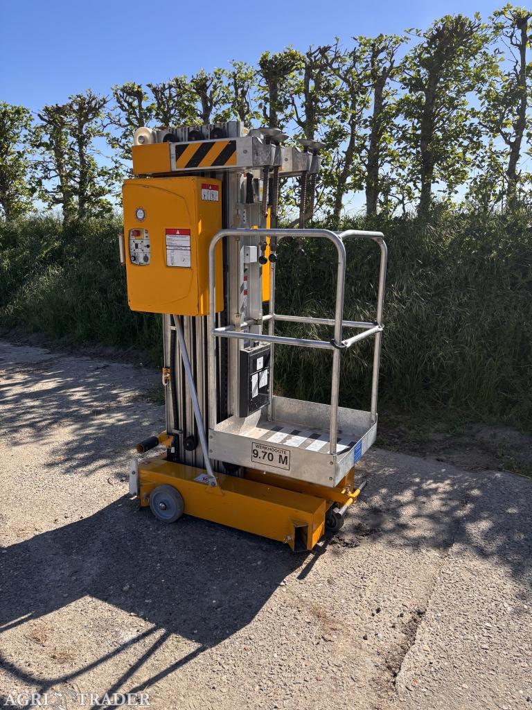 Compacte hoogwerker 9,7m werkhoogte - in nette staat - marge, Ophalen of Verzenden, Grove, -, -